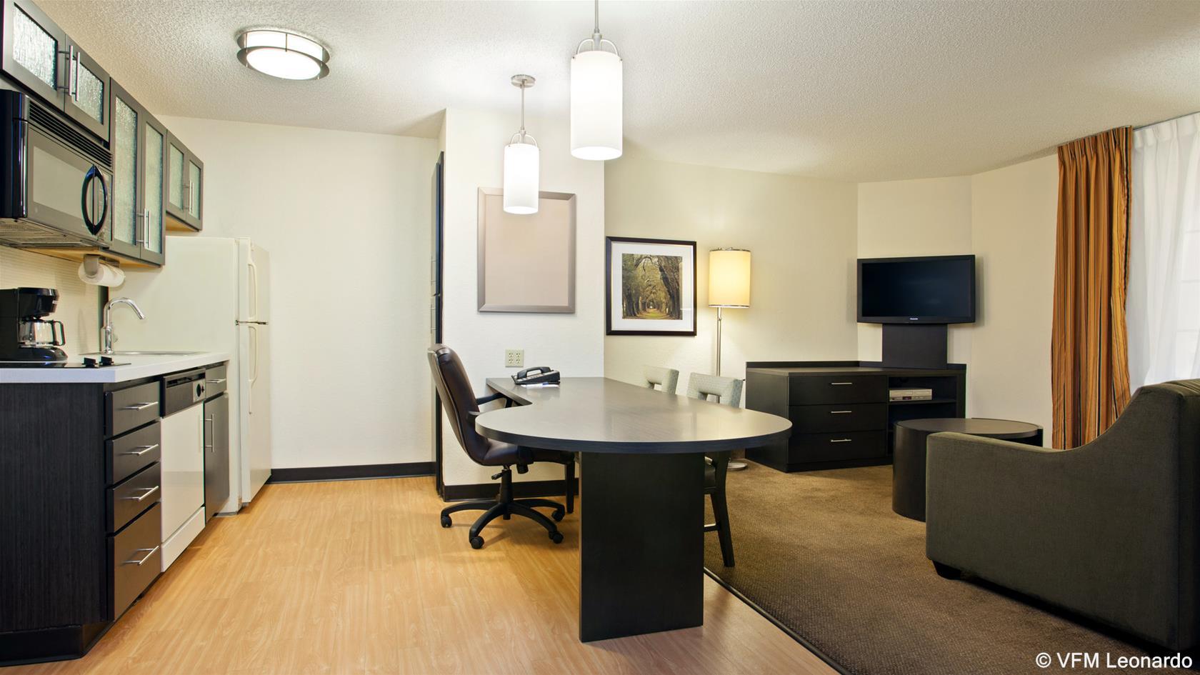 Sonesta Simply Suites Clearwater Exterior foto